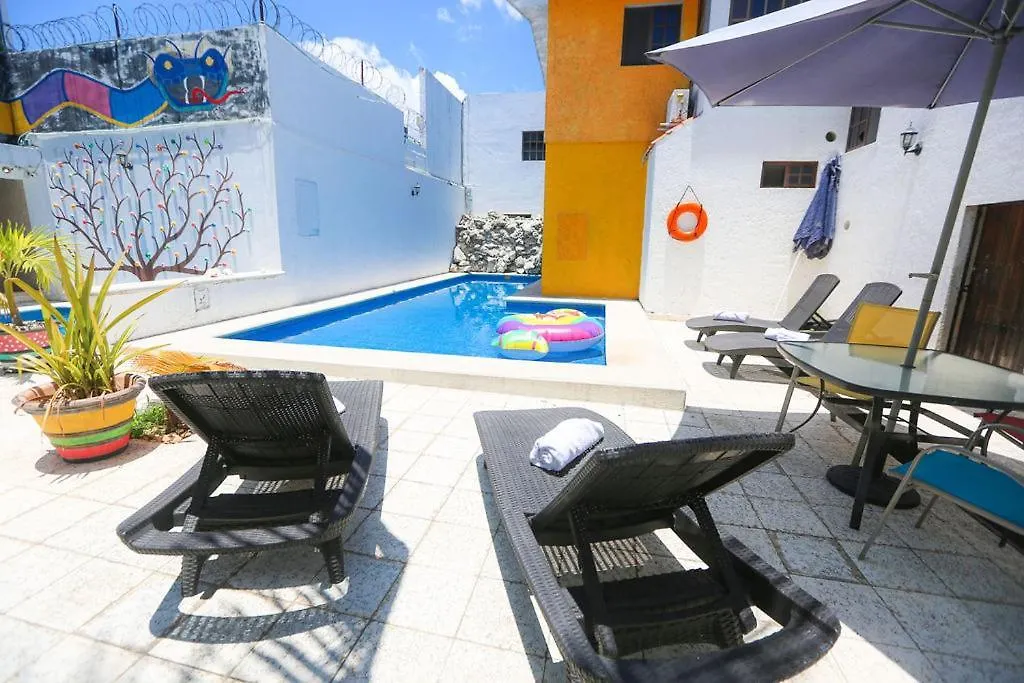 酒店 Ikaro Suites Colonial 坎昆