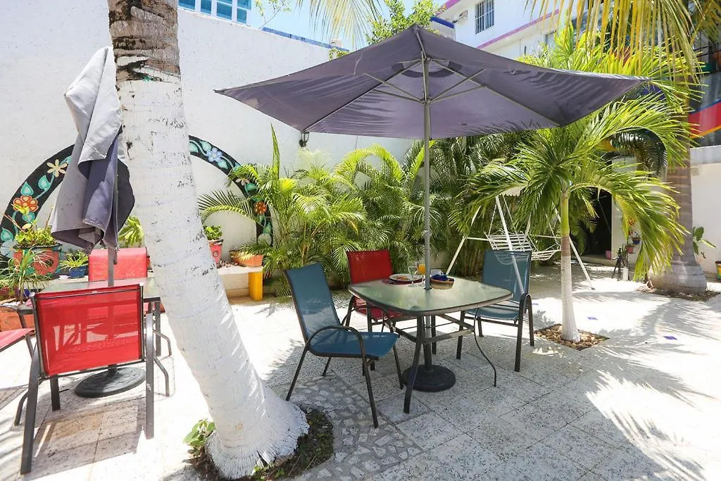 Ikaro Suites Colonial 坎昆 墨西哥