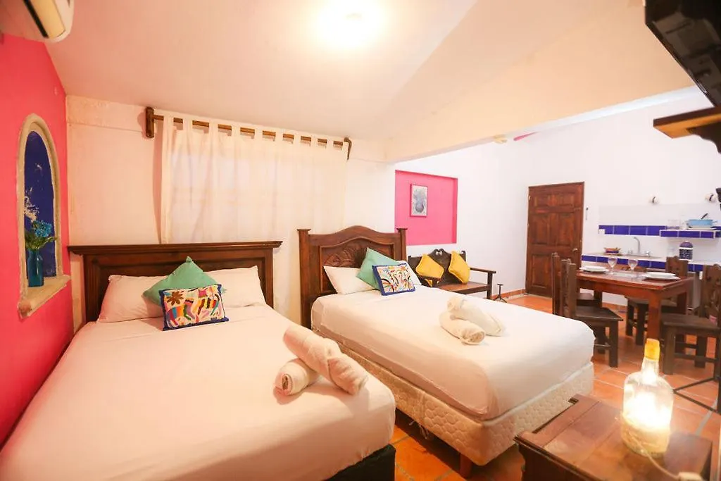 Ikaro Suites Colonial Cancún
