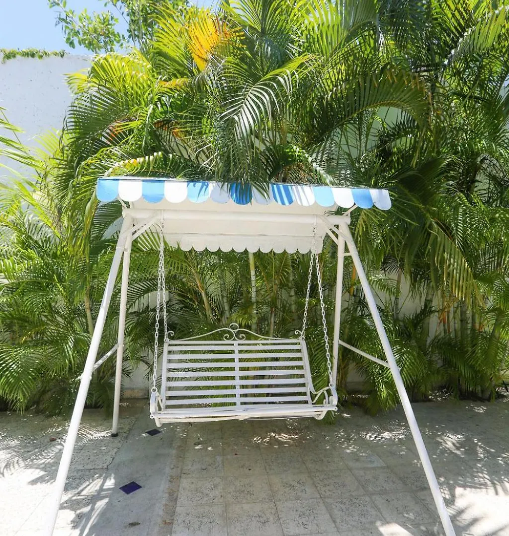 Ikaro Suites Colonial Cancún
